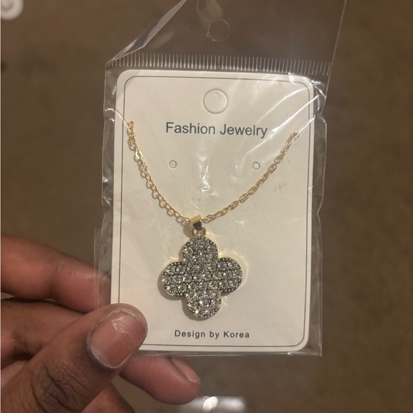 Fashion Jewelry Necklace Sets - Picture 5 of 7